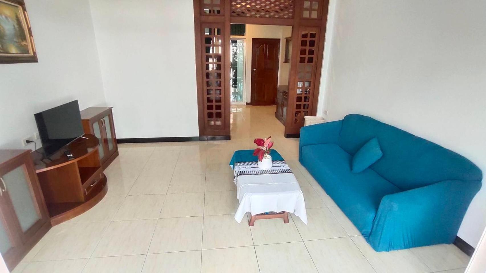 Phadee Apartment Karon Екстер'єр фото
