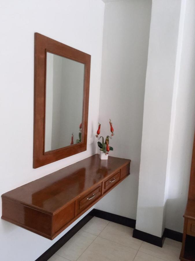 Phadee Apartment Karon Екстер'єр фото